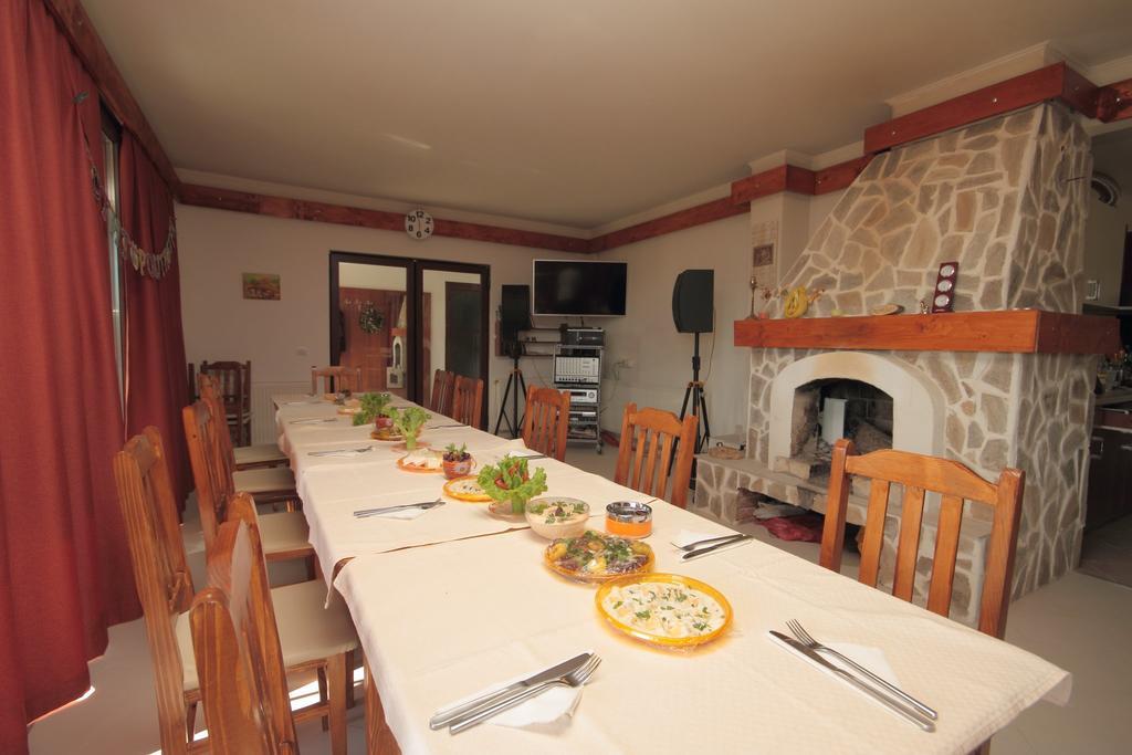 Yan Bibiyan Guest House Negushevo Esterno foto